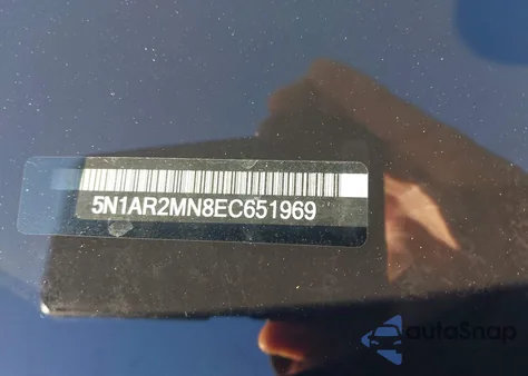 2014 Nissan Pathfinder S z USA, uszkodzony, nr VIN 5N1AR2MN8EC651969